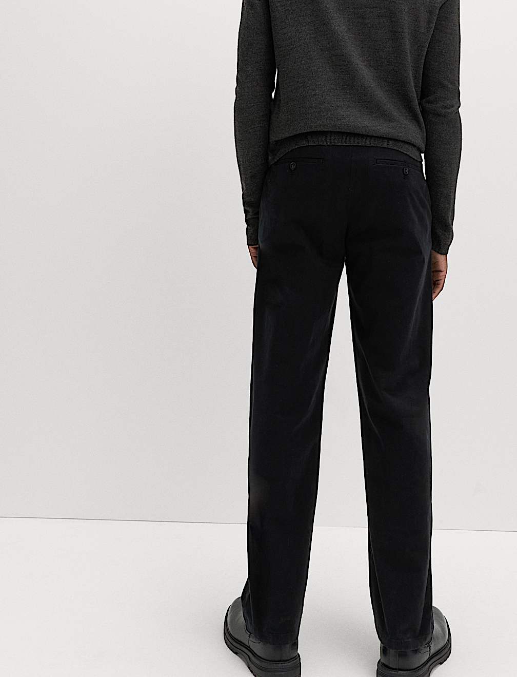 Loose Fit Stretch Chinos