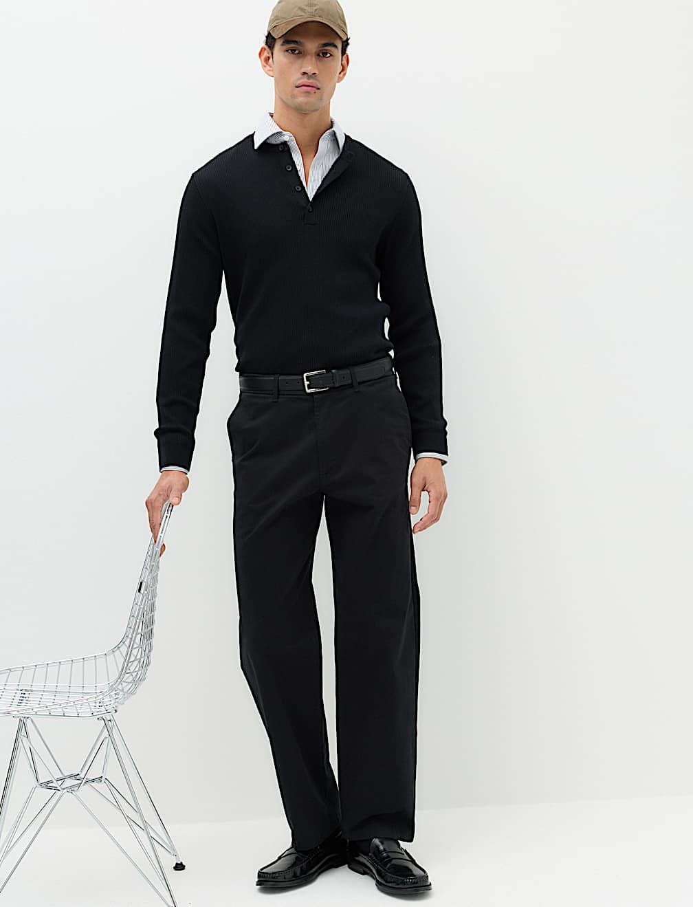 Loose Fit Stretch Chinos