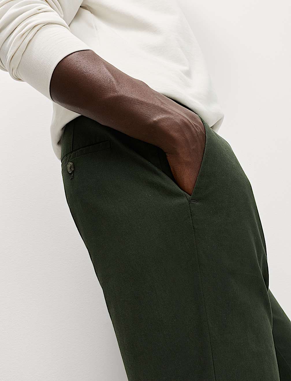 Slim Fit Stretch Chinos