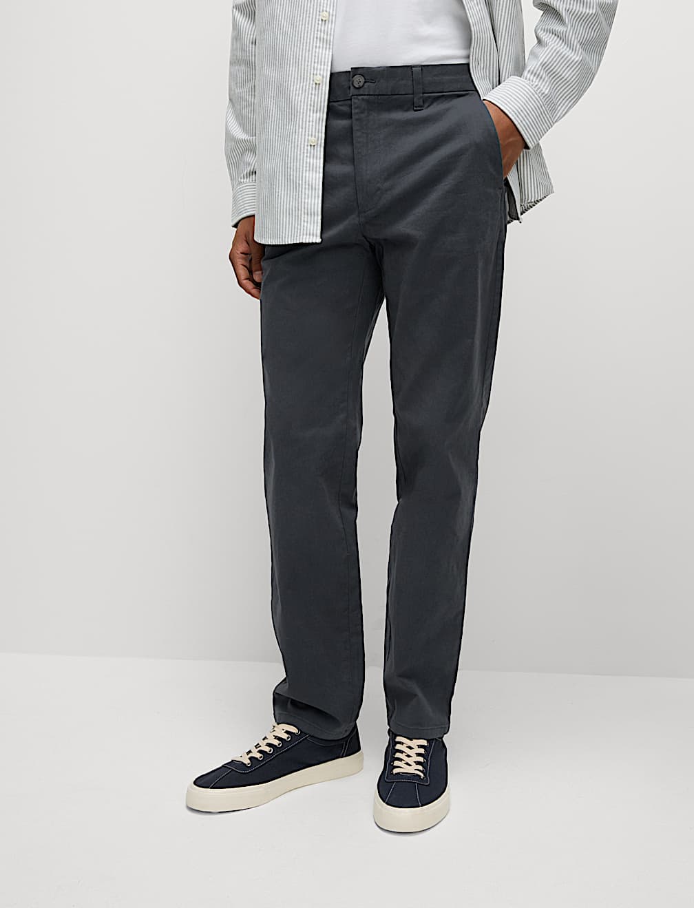 Regular Fit Stretch Chino