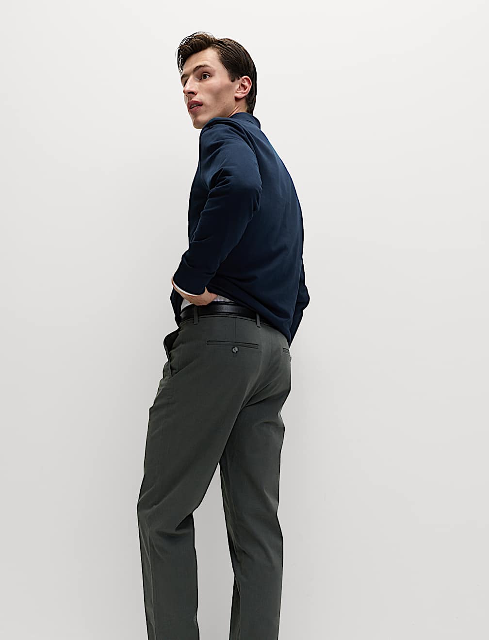 Regular Fit Stretch Chinos