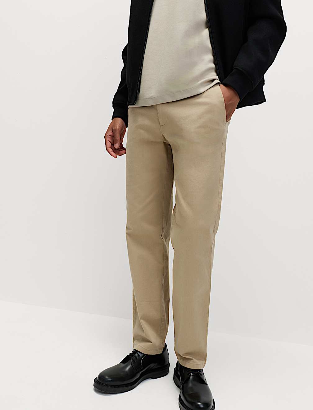 Regular Fit Stretch Chinos