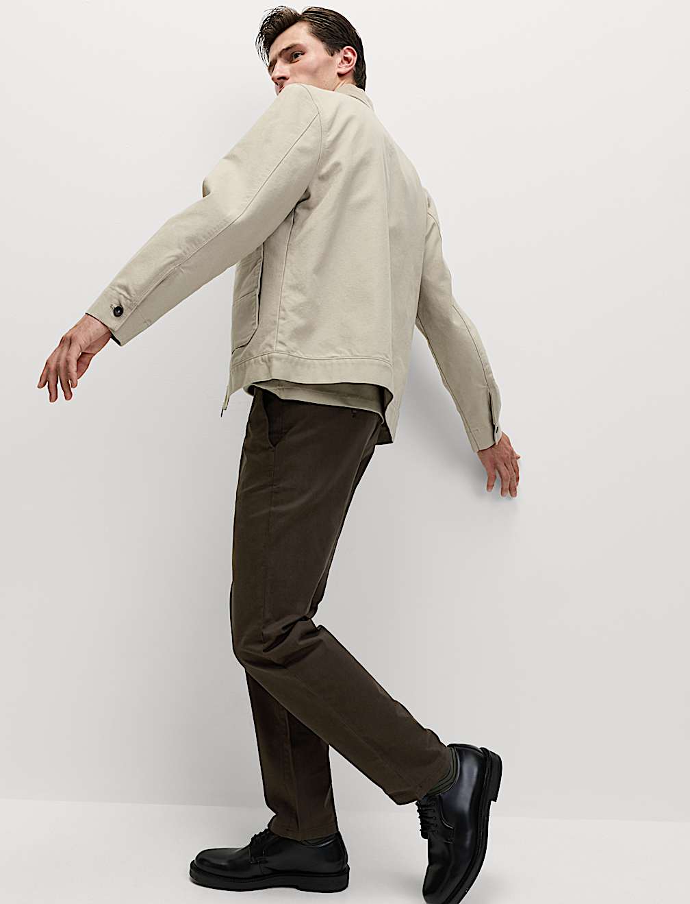 Regular Fit Stretch Chinos