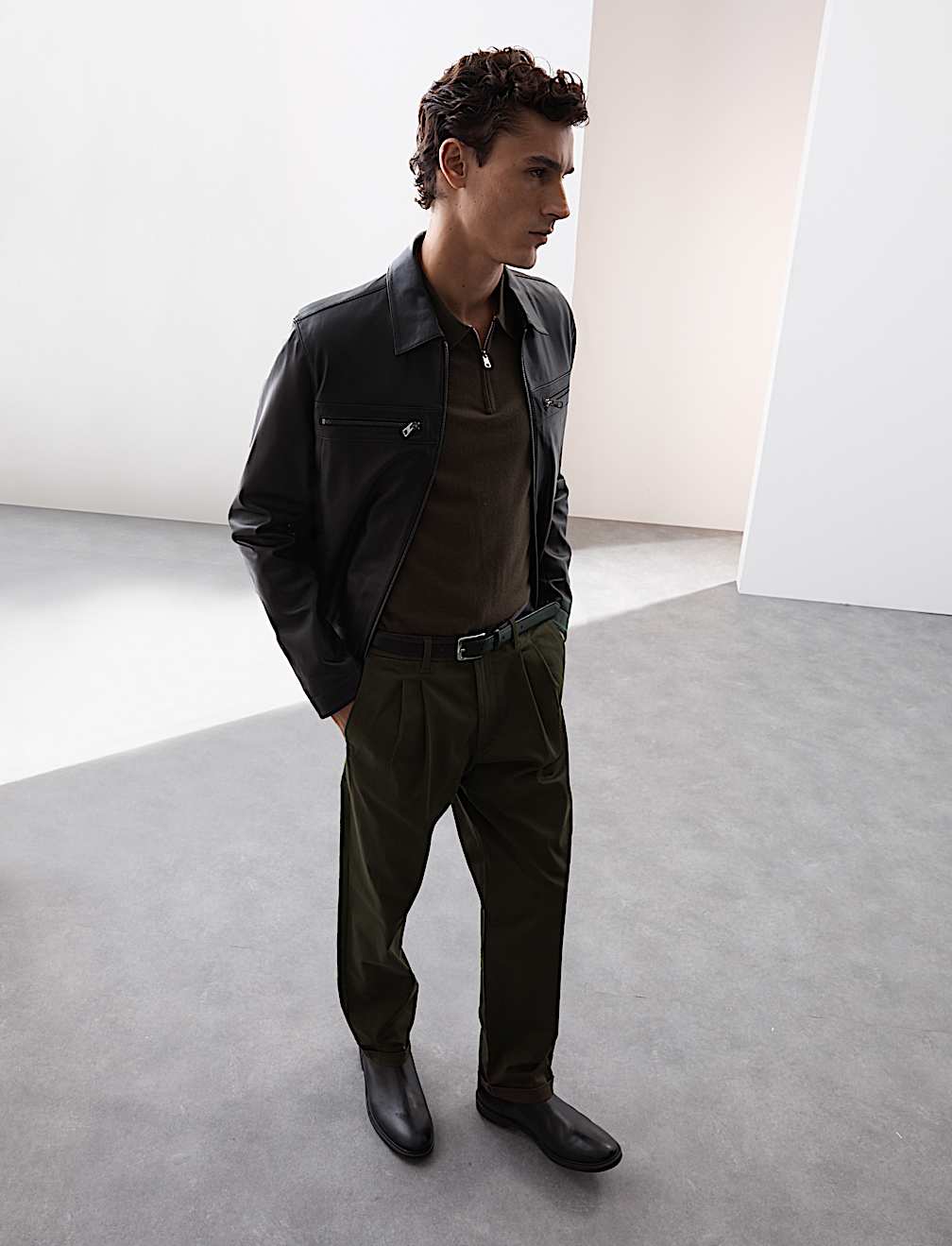 Tapered Fit Twin Pleat Chinos