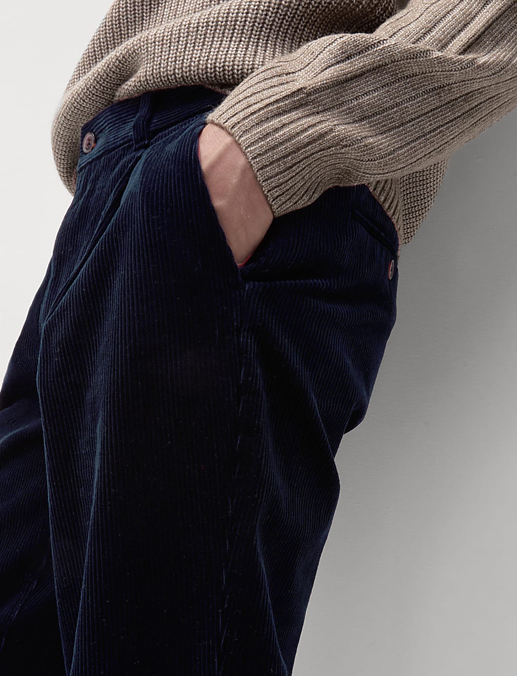 Regular Fit Luxury Single Pleat Corduroy Chinos