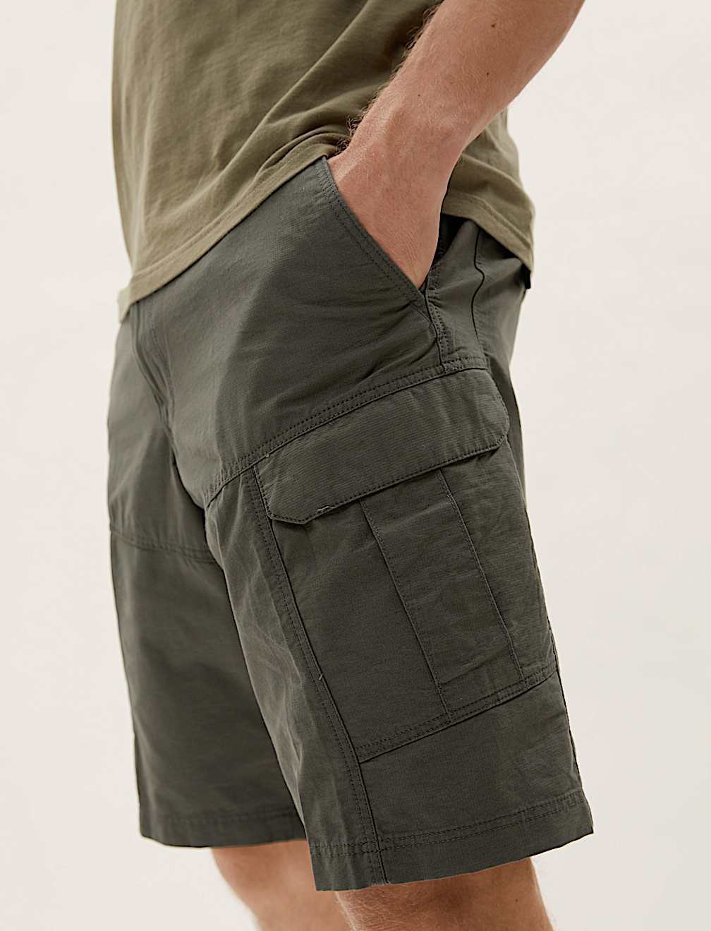 Trekking Shorts with Stormwear&trade;