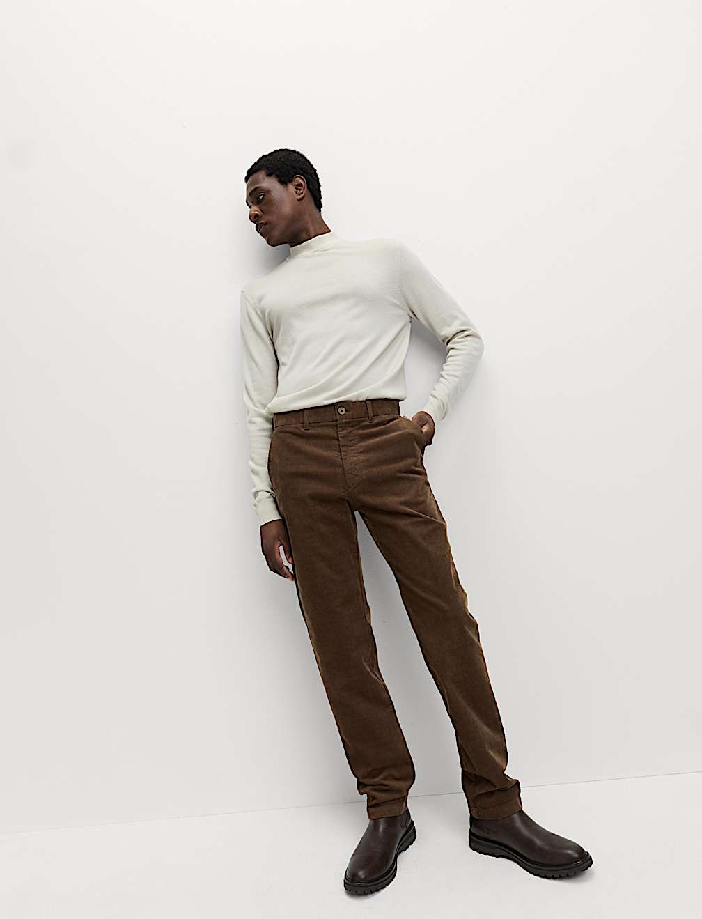Regular Fit Corduroy Stretch Chinos