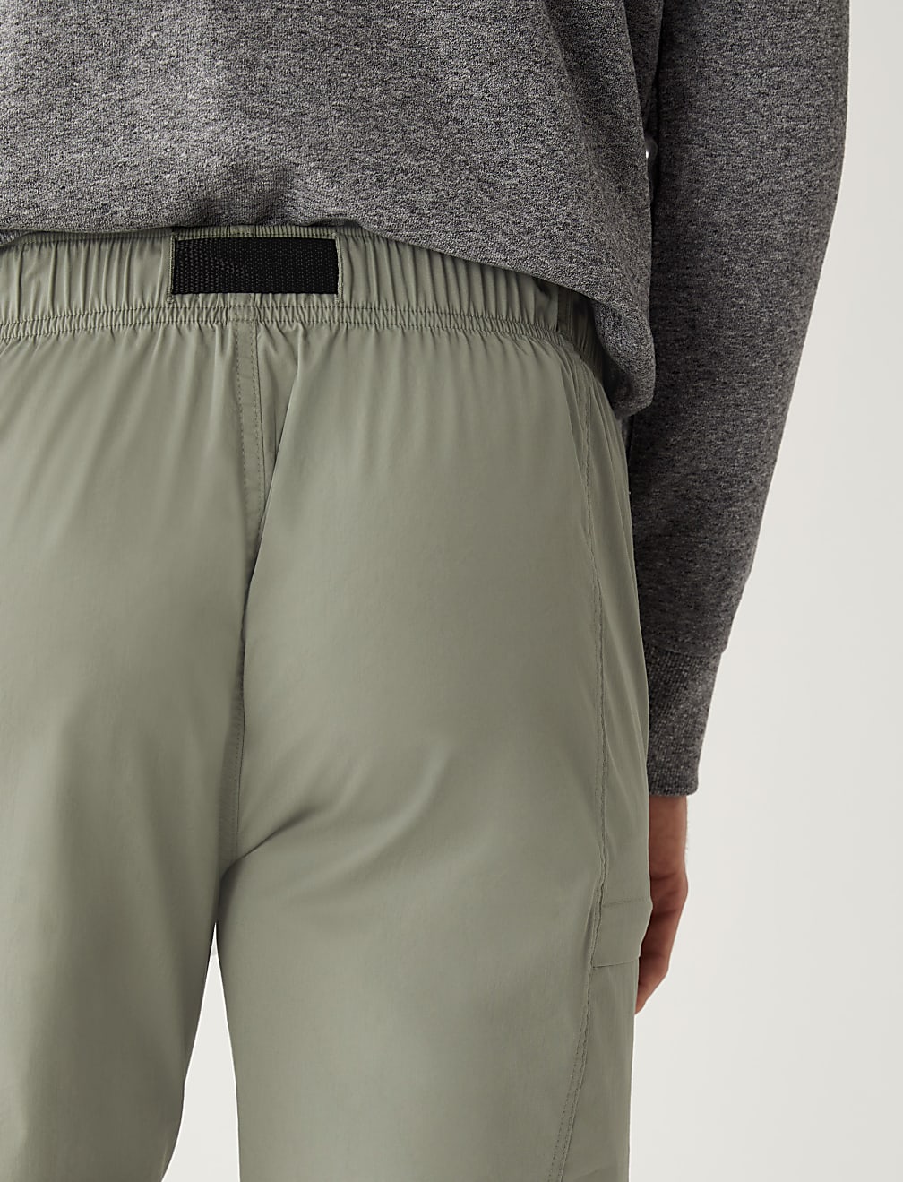 Belted Trekking Shorts with Stormwear™