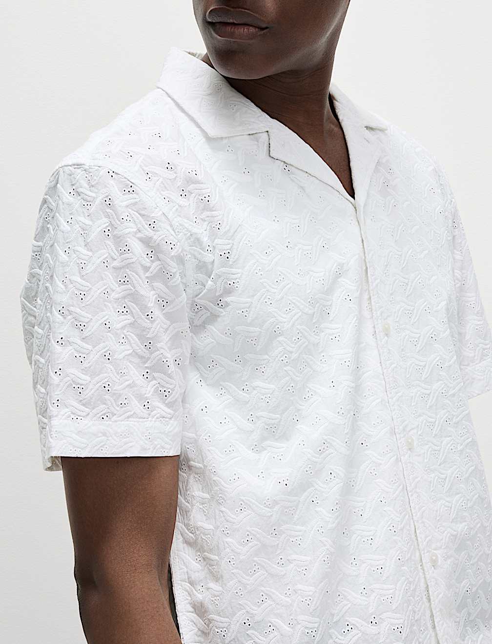 Regular Fit Short Sleeve Embroidered Shirt