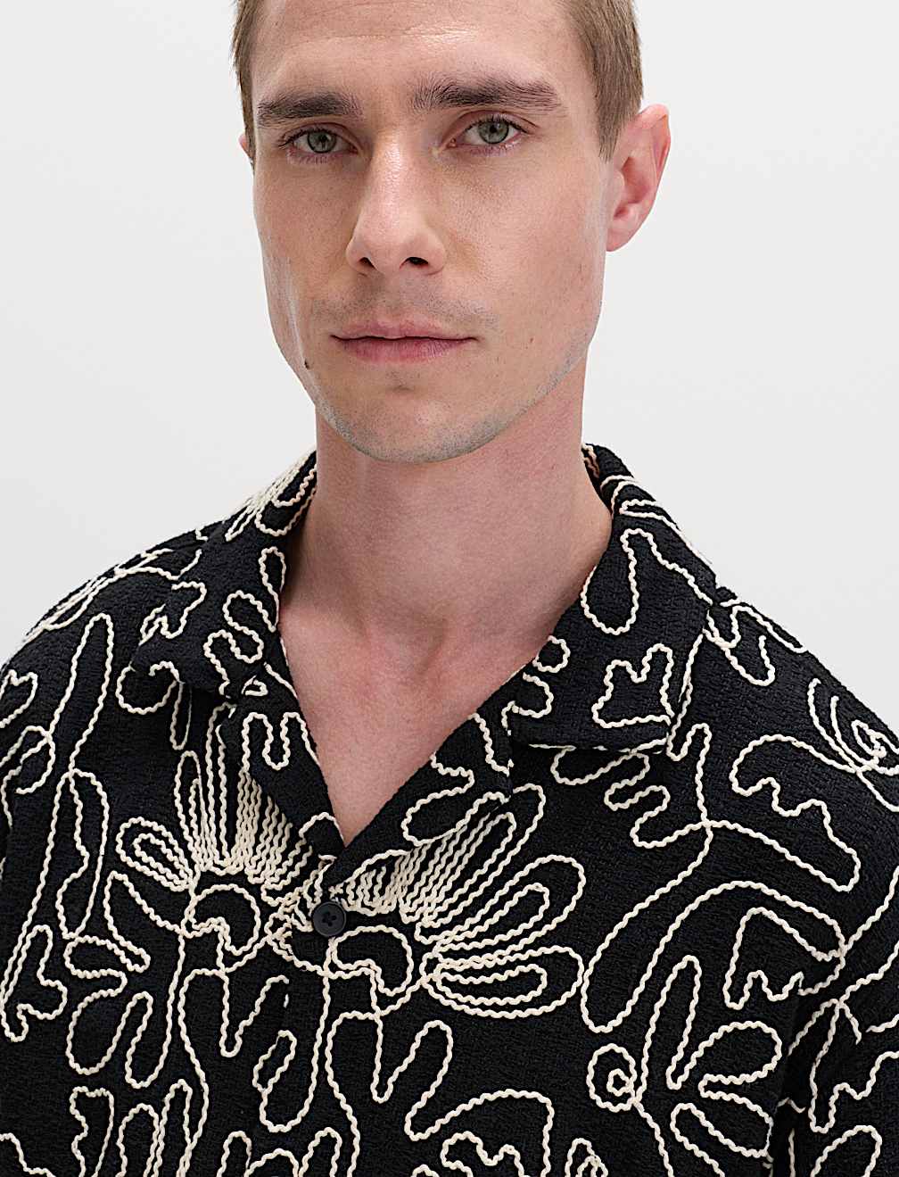 Cotton Blend Embroidered Short Sleeve Shirt