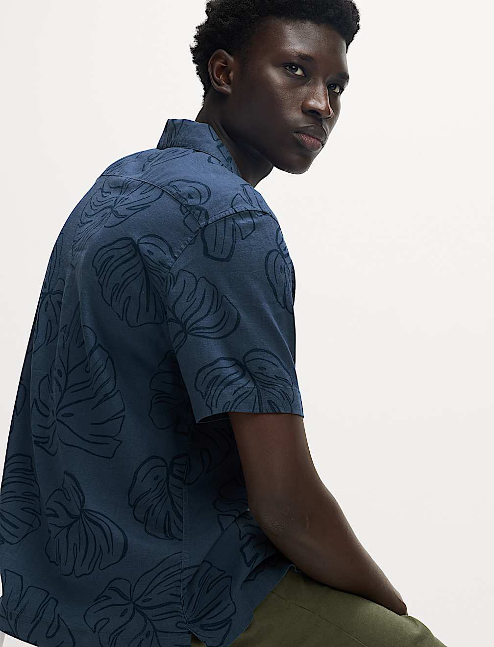 Regular Fit Linen Rich Short Sleeve Print Shirt