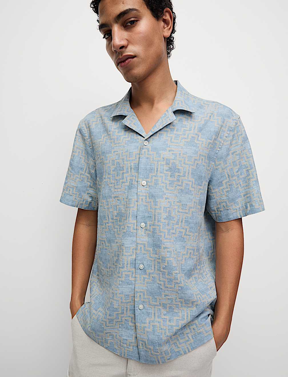 Linen Blend Geometric Print Short Sleeve Shirt