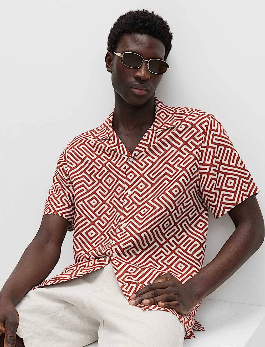 Easy Iron Linen Blend Geometric Short Sleeve Shirt