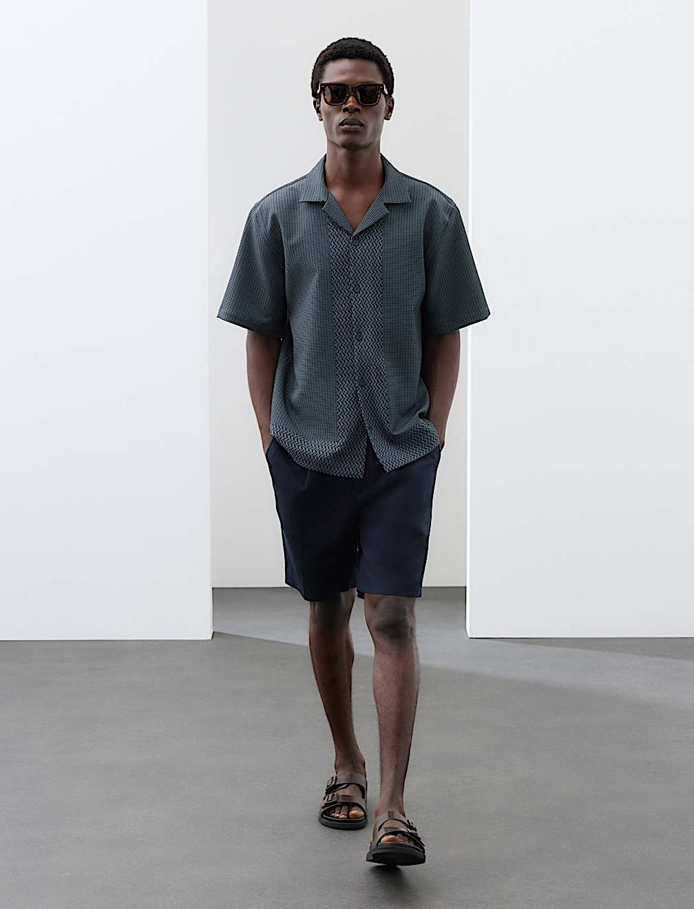 Geometric Jacquard Short Sleeve Shirt