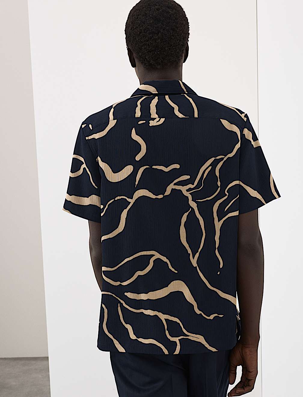 Regular Fit Printed Short Sleeve Shirt