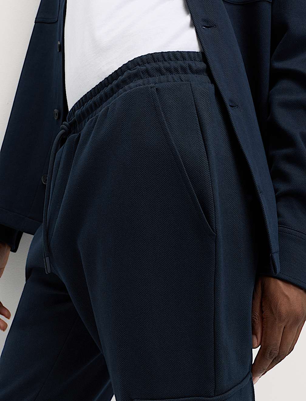 Regular Fit Herringbone Cargo Joggers