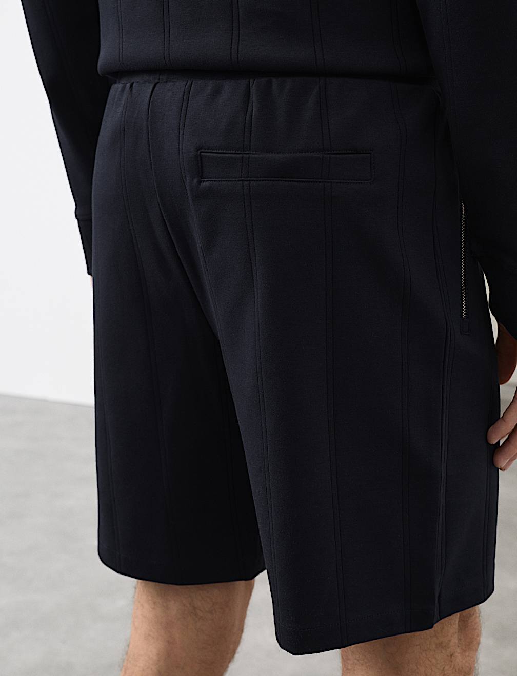 Regular Fit Cotton Rich Drop Needle Shorts