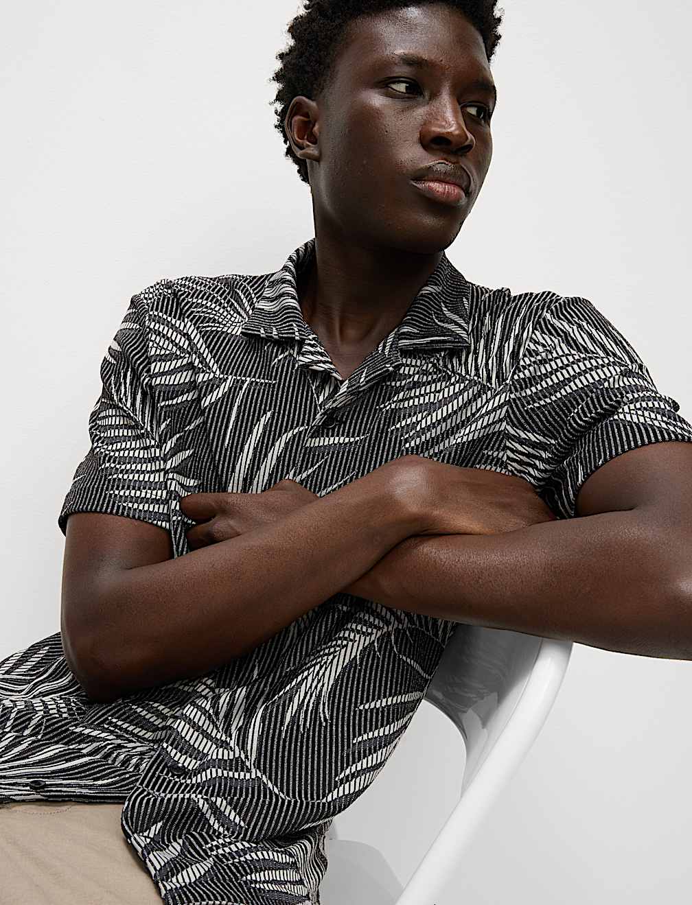 Jacquard Palm Leaf Print Polo Shirt
