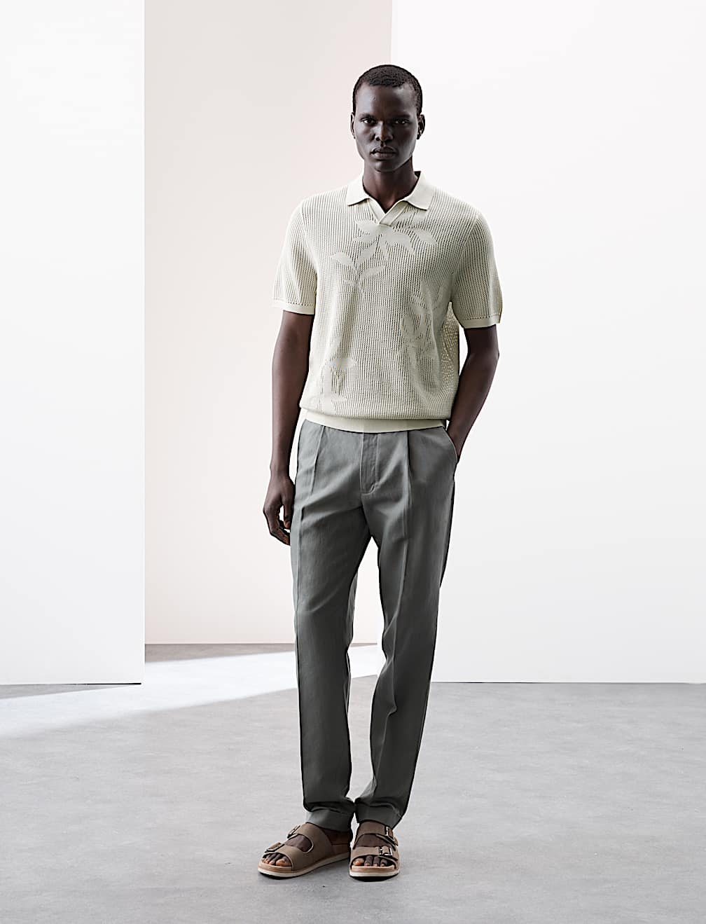 OPEN NECK TEXTURED STITCH POLO