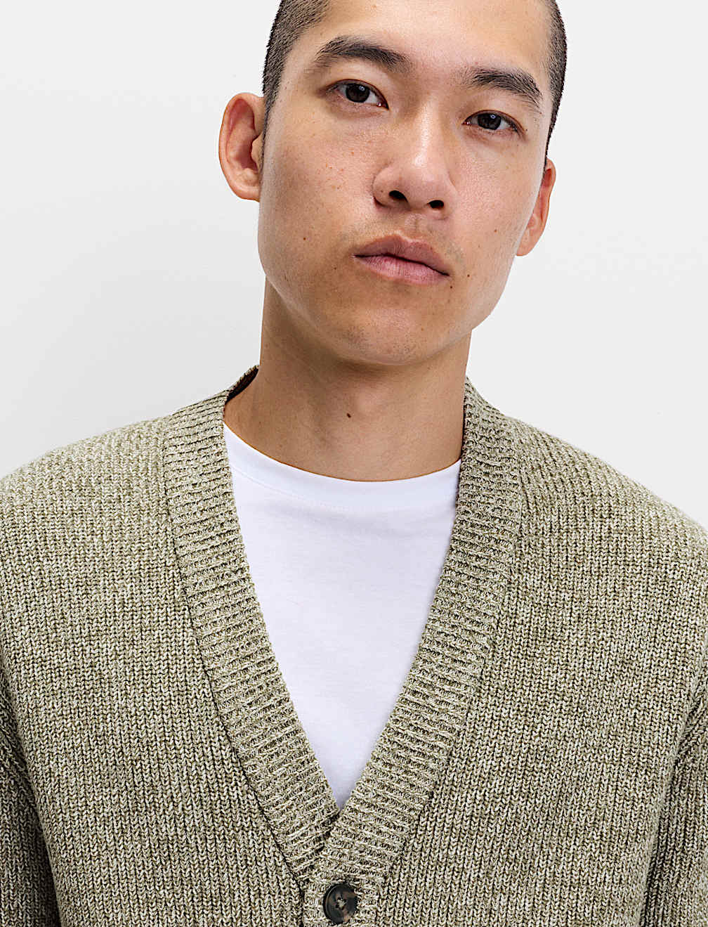 V-Neck Twisted Yarn Cardigan