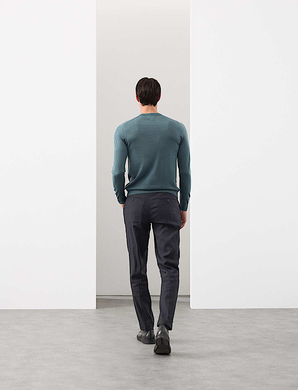 Pure Extra Fine Merino Wool Crew Neck Jumper