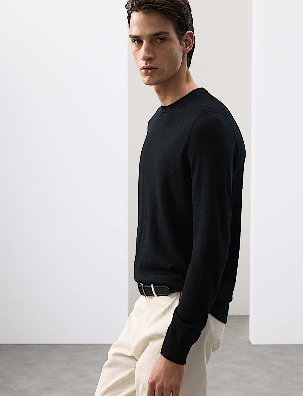 Pure Extra Fine Merino Wool Crew Neck Jumper