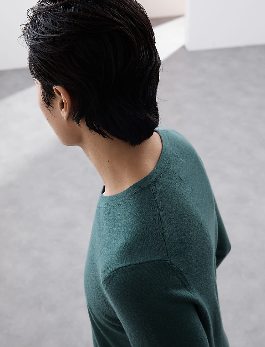 Pure Extra Fine Merino Wool V-Neck Jumper