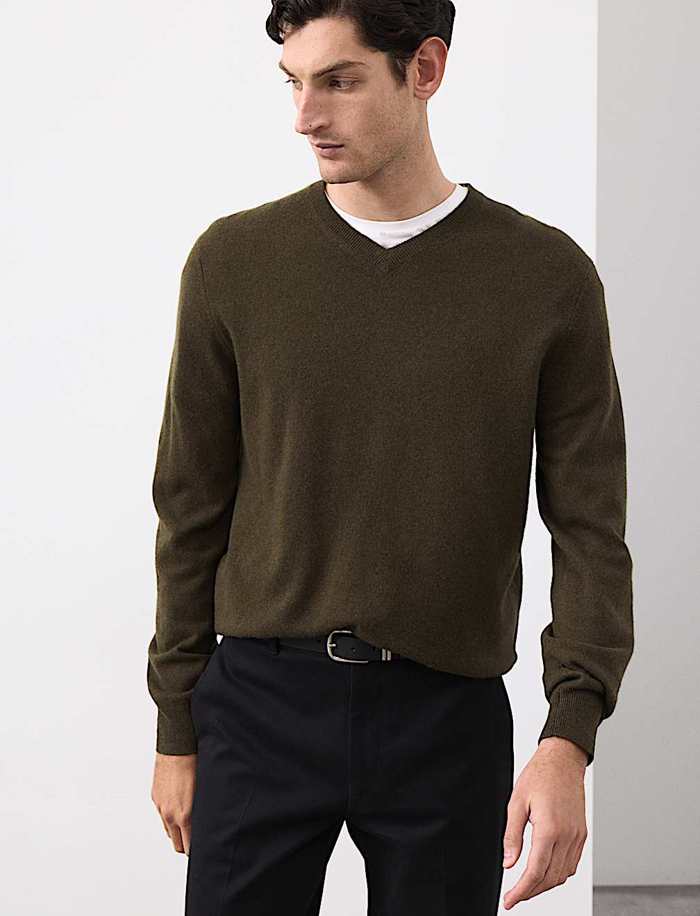 Pure Cashmere V-Neck Jumper