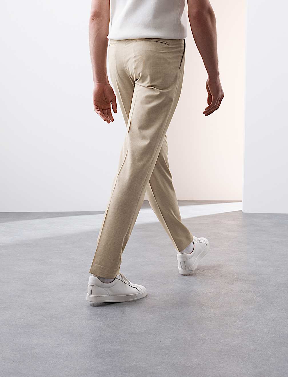 Tailored Fit 360 Flex Pleated Trousers