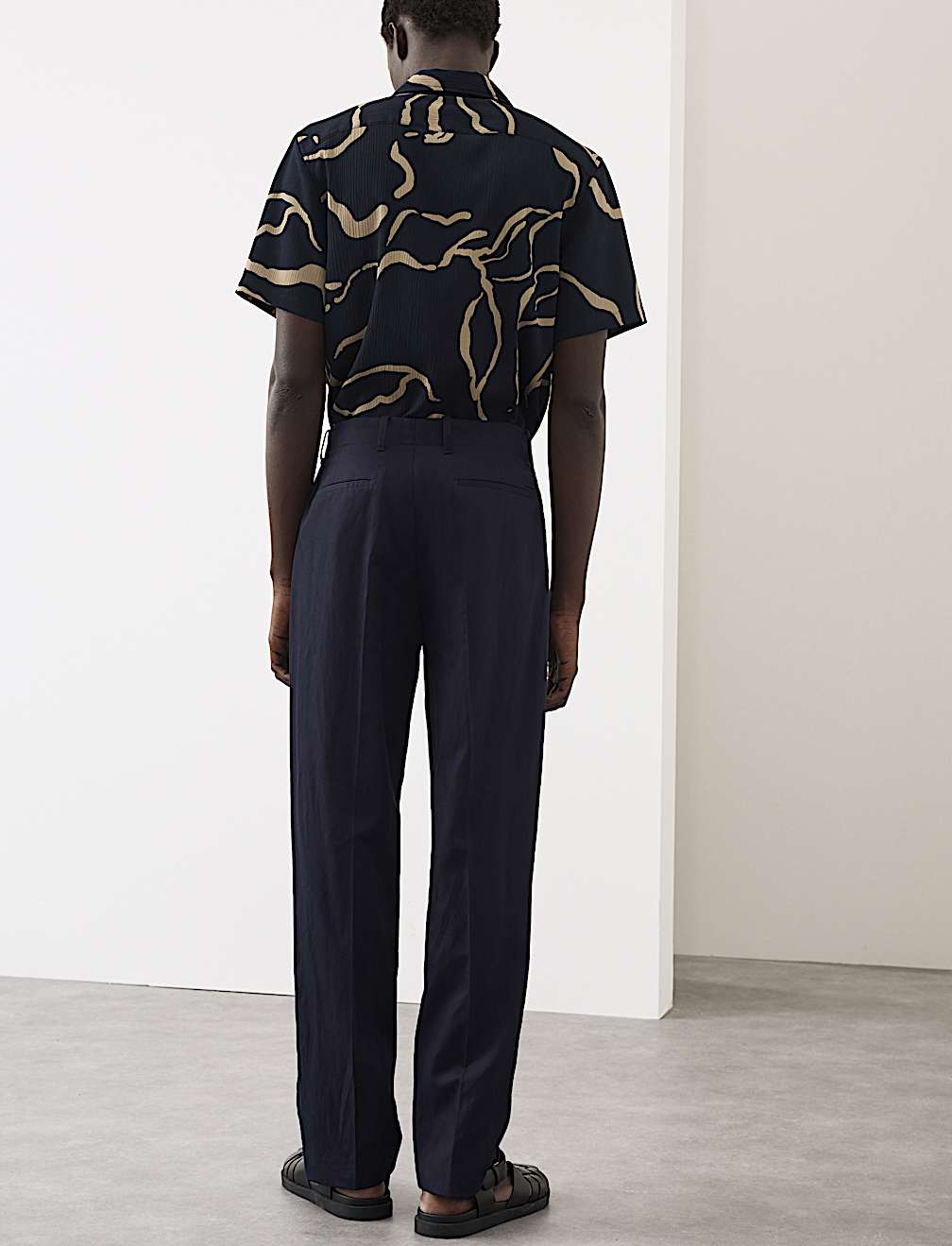 Relaxed Fit Lyocell Rich Pleat Front Trousers
