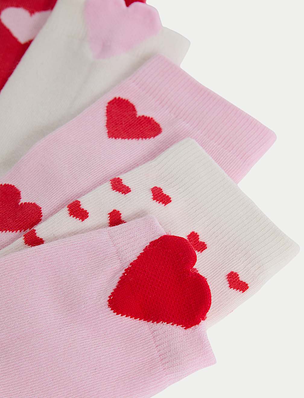 5pk Cotton Rich Ankle Ribbed Heart Socks (6 Small-7 Large)