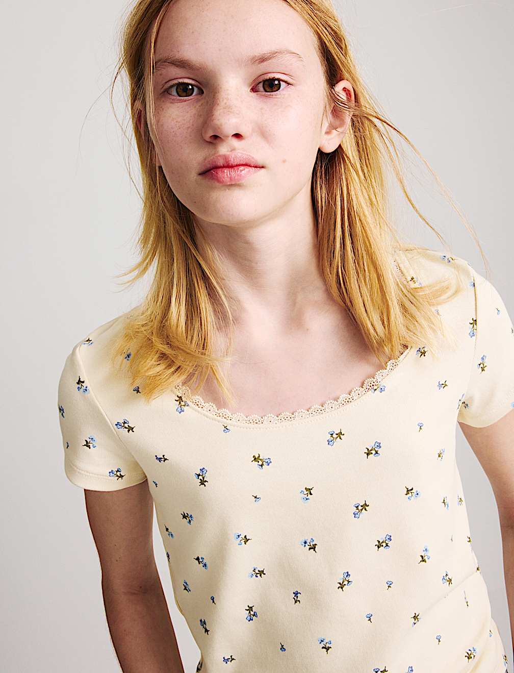 Cotton Rich Lace Trim Fitted Crop T-Shirt (6-16 Yrs)