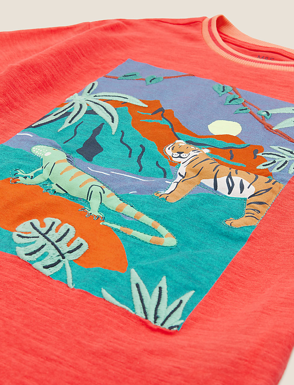 Pure Cotton Jungle Scene T-Shirt (2-7 Yrs)