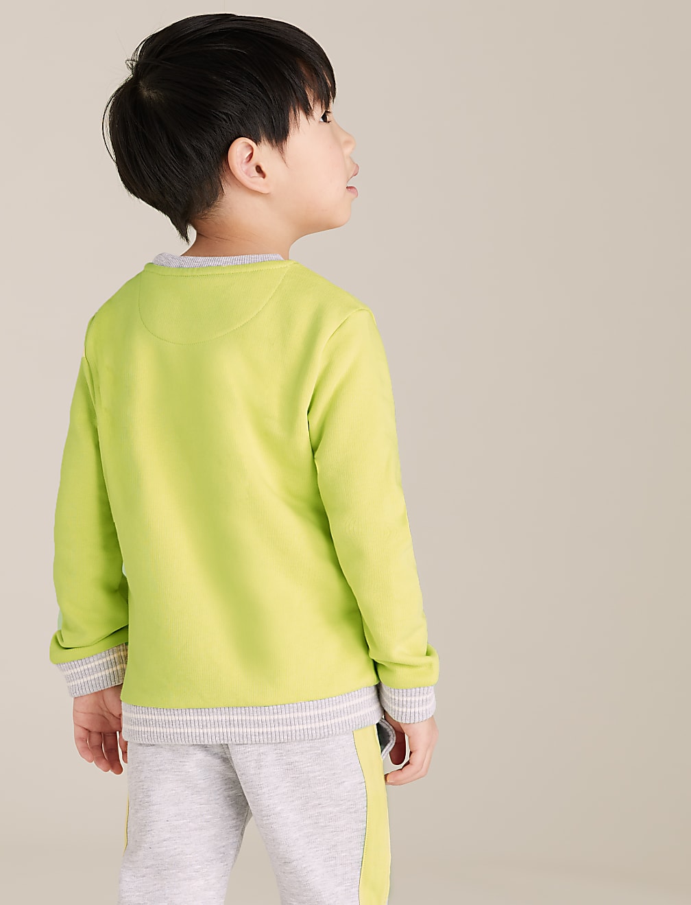 Roald Dahl™ & NHM™ Giraffe Sweatshirt