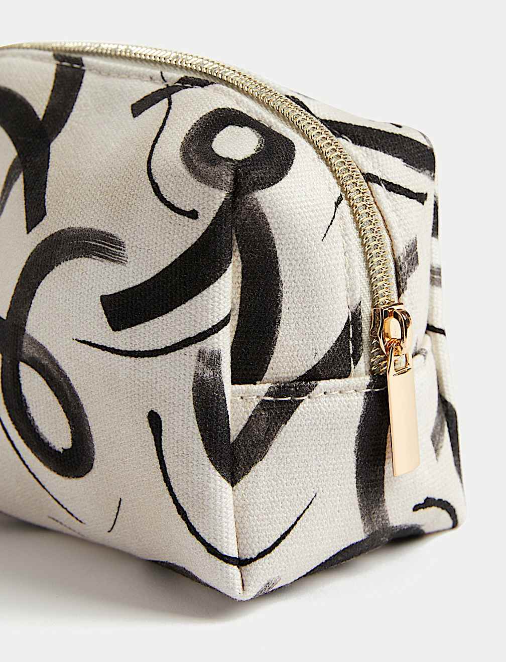 Square Monochrome Washbag