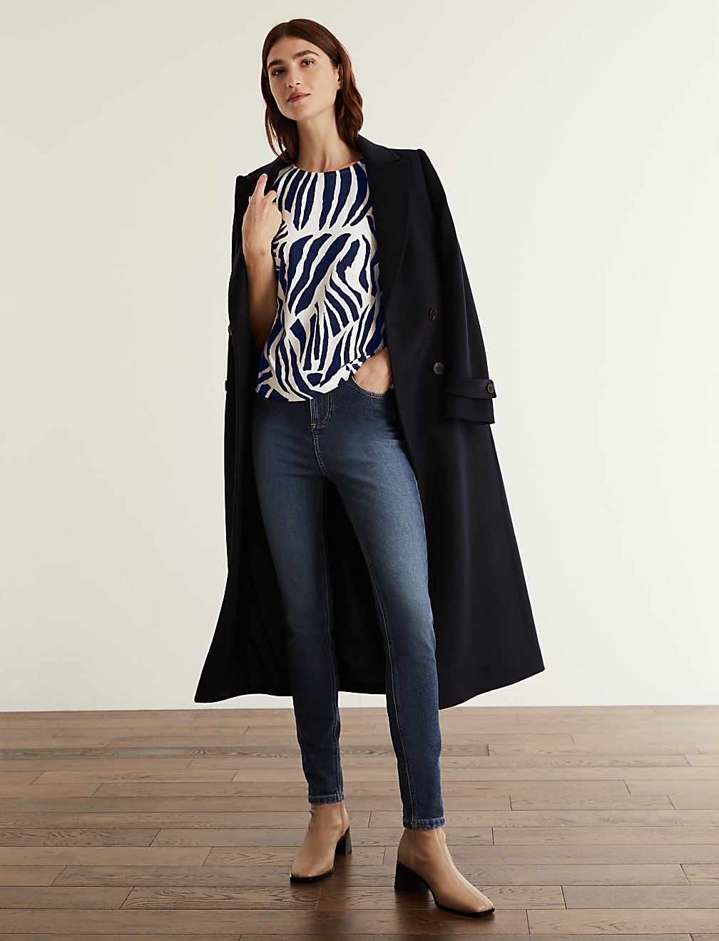 Jersey Printed Slash Neck 3/4 Sleeve Top
