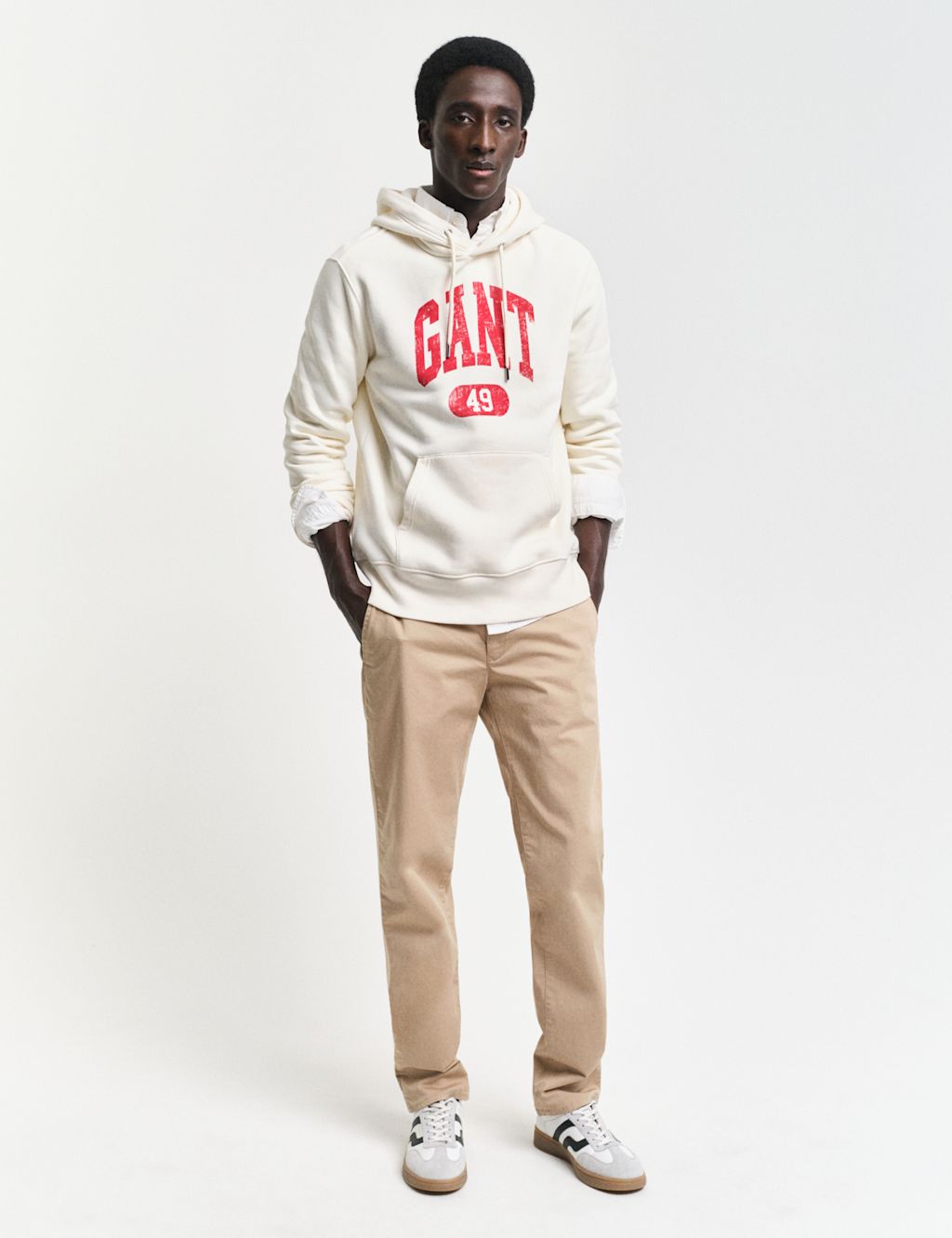 GANT Slim Fit Cotton Rich Chinos - 3032 - Tan, Tan