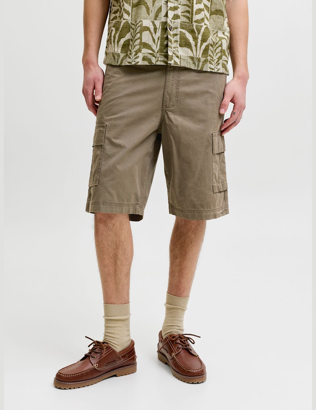 JACK & JONES Pure Cotton Cargo Shorts - S - Olive, Olive