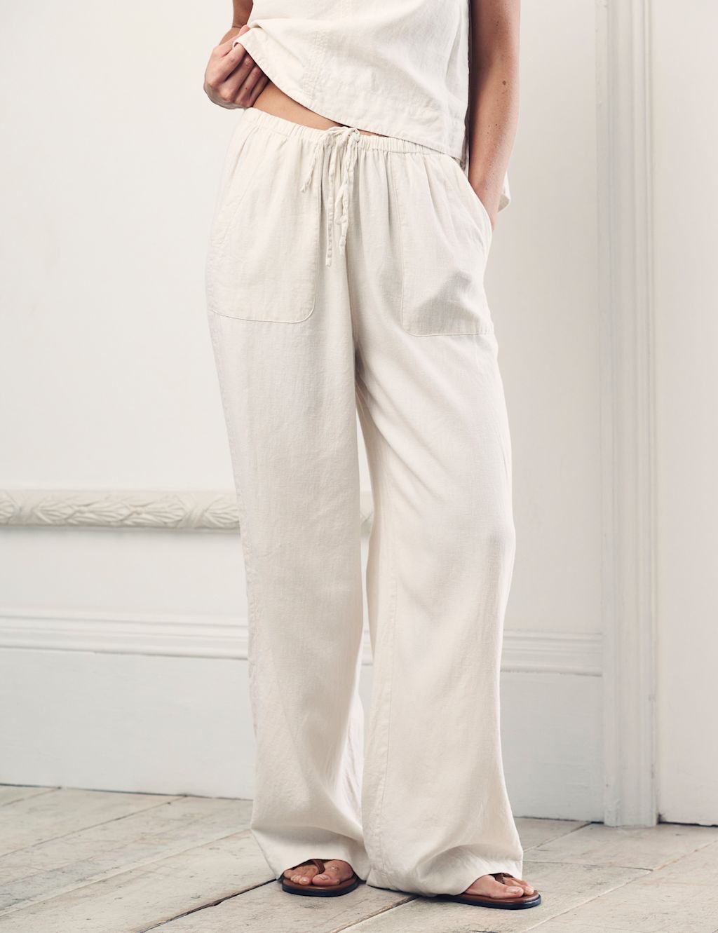 Nobody's Child Linen Rich Relaxed Wide Leg Trousers - 6REG - Cream, Cream