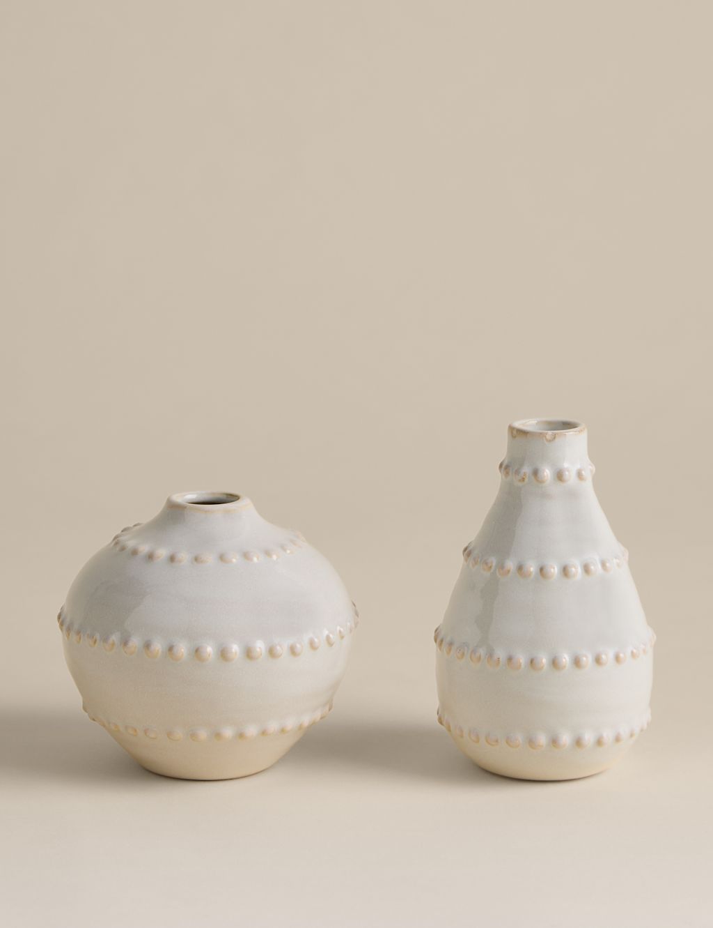 M&S Set of 2 Bobble Bud Ceramic Vases - Soft White, Soft White