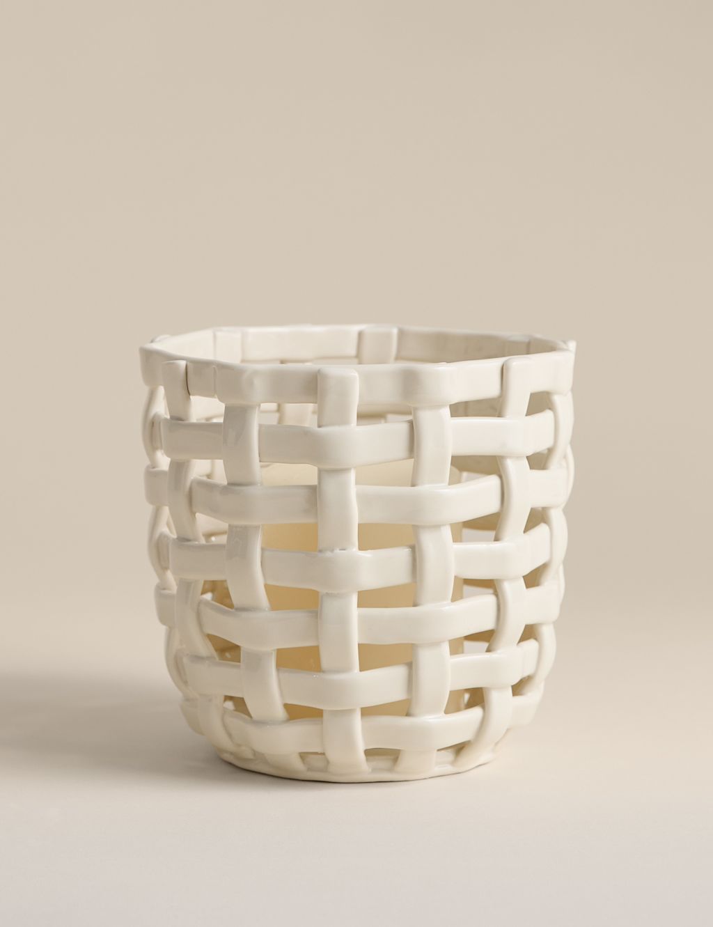 M&S Basket Weave Ceramic Hurricane Candle Holder - 1SIZE - Cream, Cream