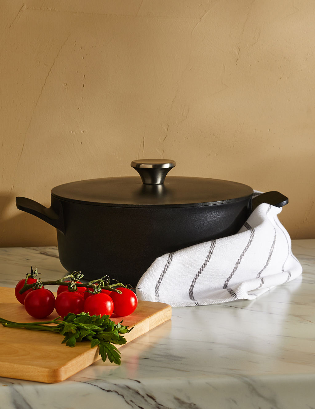 M&S Cast Aluminium 3L Casserole Dish - Charcoal, Charcoal