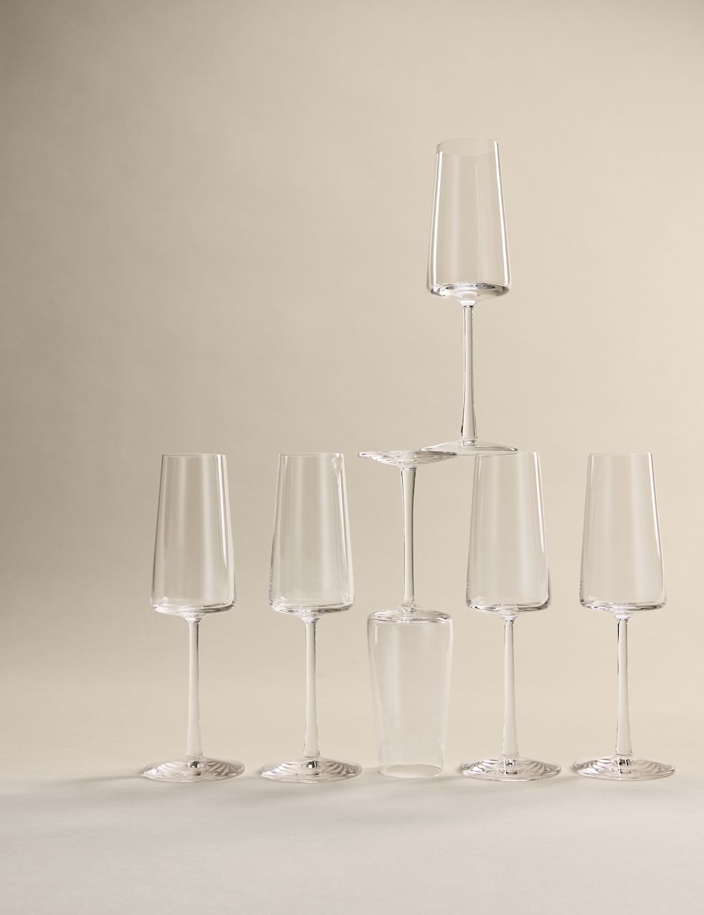 The Sommelier's Edit Set of 6 Modern Champagne Flutes - 1SIZE