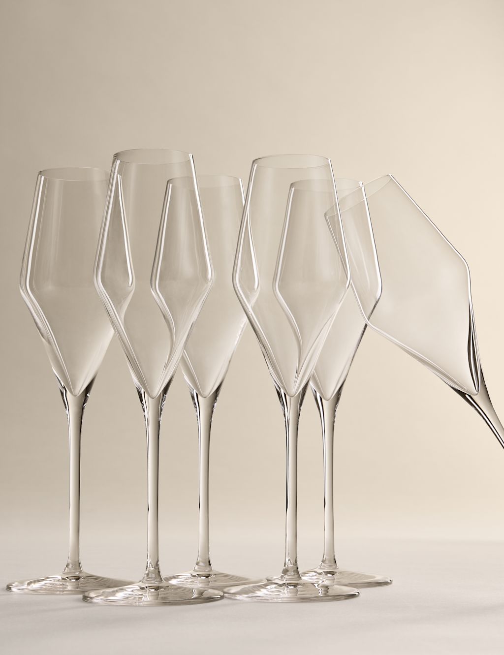 The Sommelier's Edit Set of 6 Classic Champagne Flutes - 1SIZE
