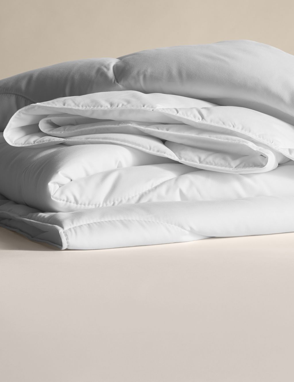 M&S Advanced Allergy Protection 7.5 Tog Duvet - Double (4 ft 6) - White, White