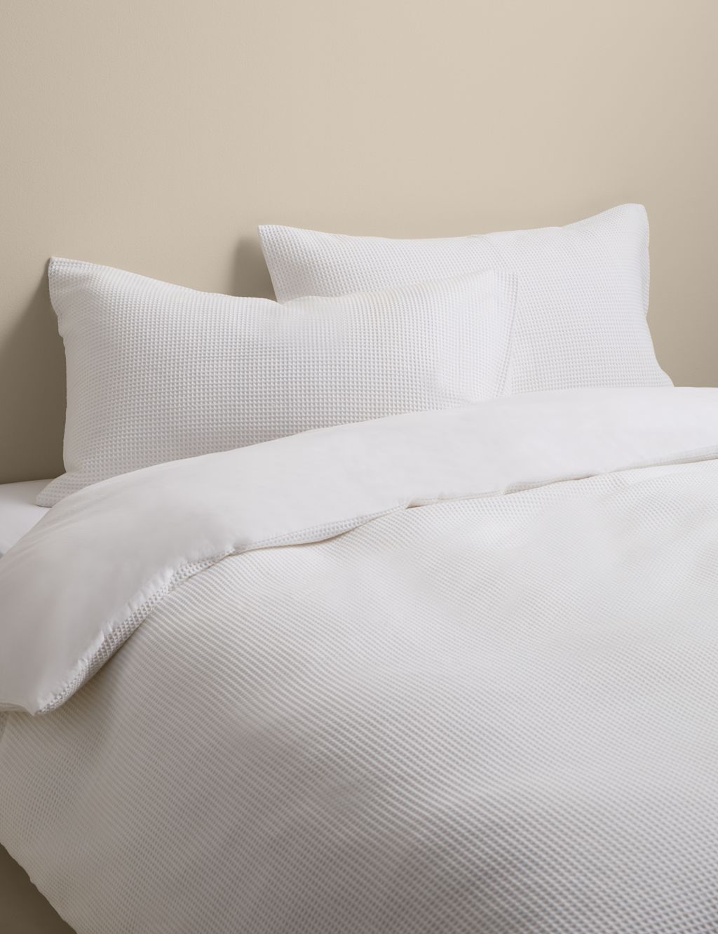 M&S Washed Cotton Waffle Bedding Set - Super King Size (6 ft) - White, White