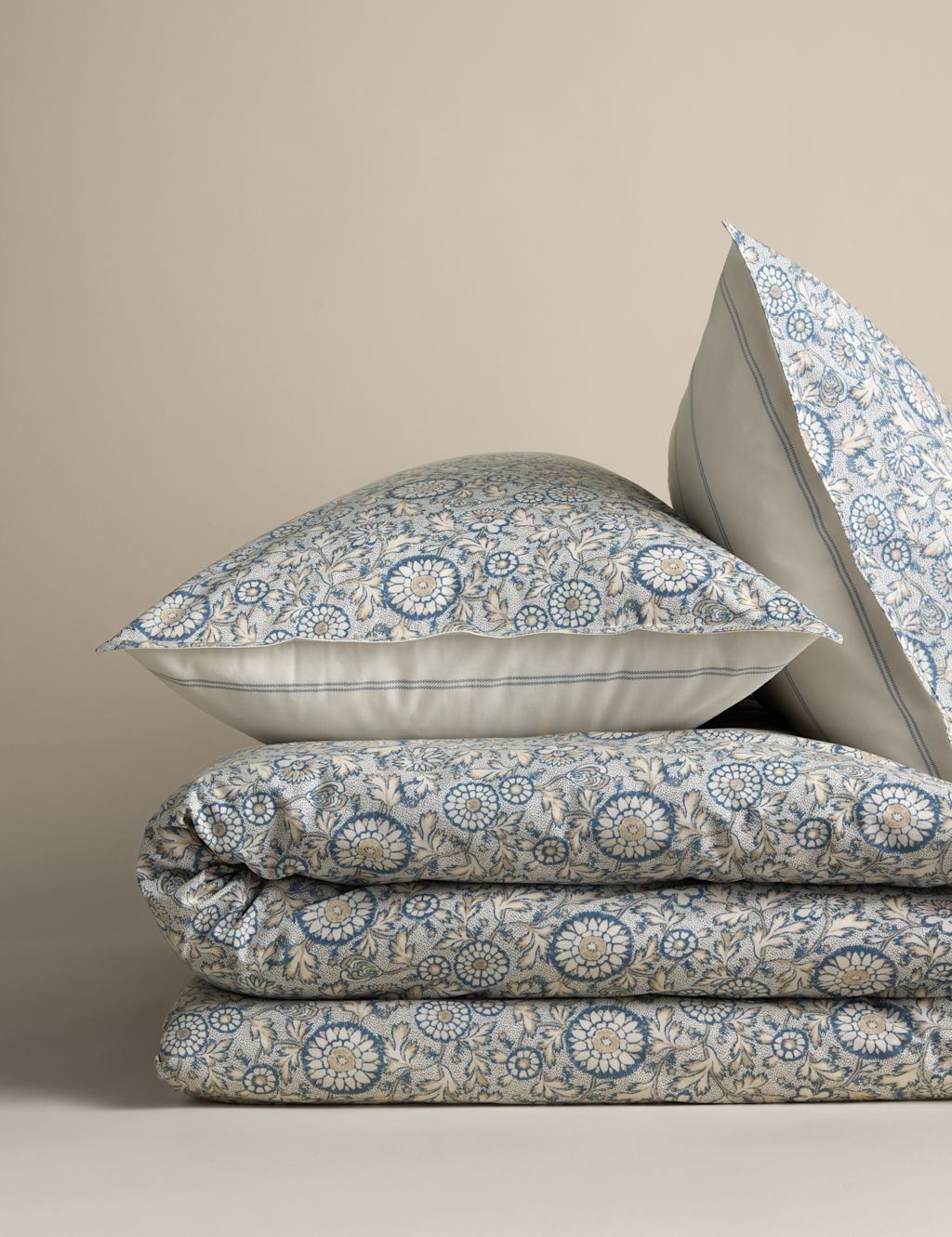 M&S Cotton Rich Woodblock Floral Bedding Set - Double (4 ft 6) - Slate Blue, Slate Blue