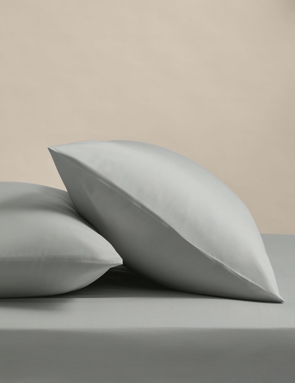 M&S 2 Pack Stay Cool Lyocell Rich Pillowcases - Dove, Dove