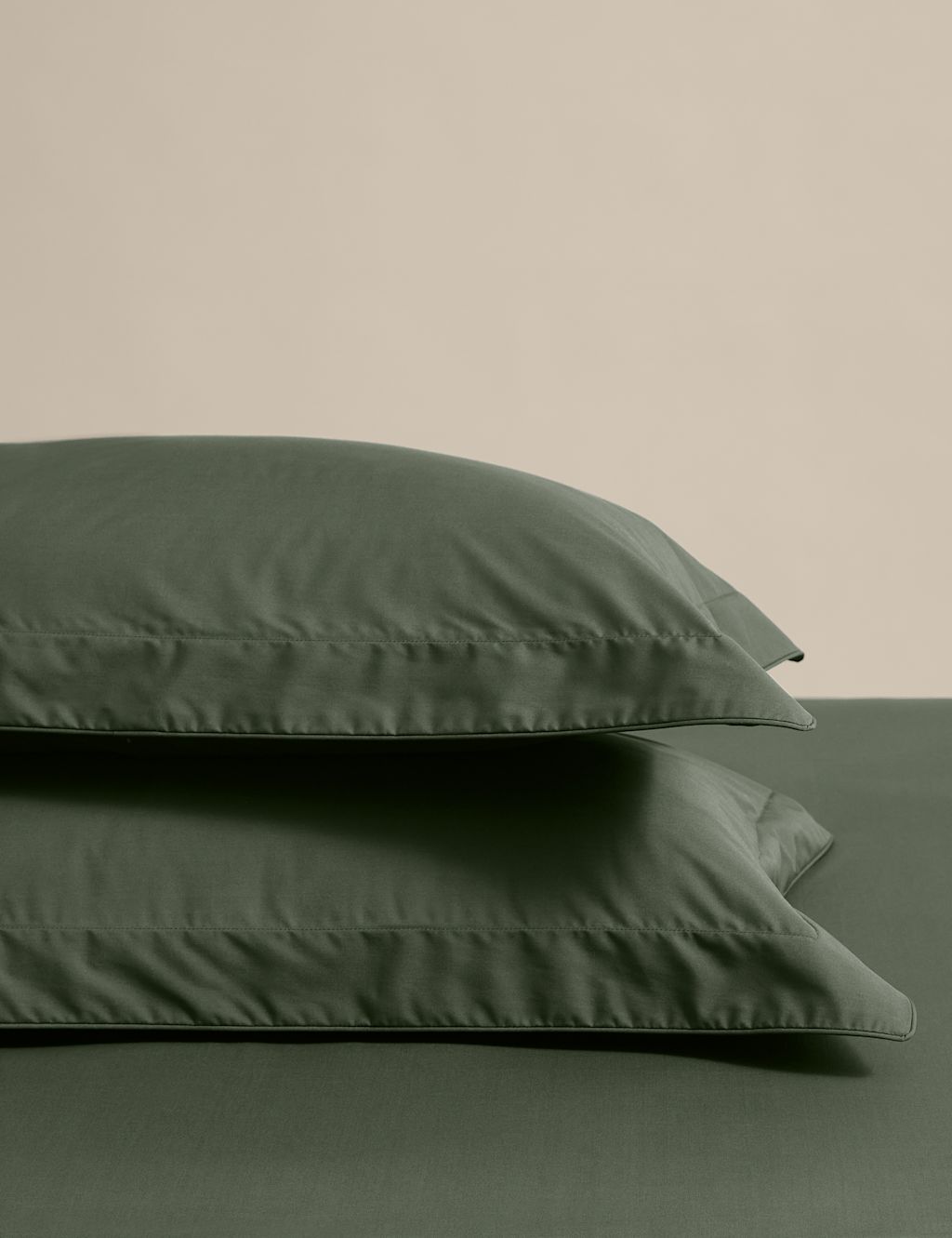 M&S 2 Pack Egyptian Cotton 230 Thread Count Crisp Oxford Pillowcases - Forest Green, Forest Green