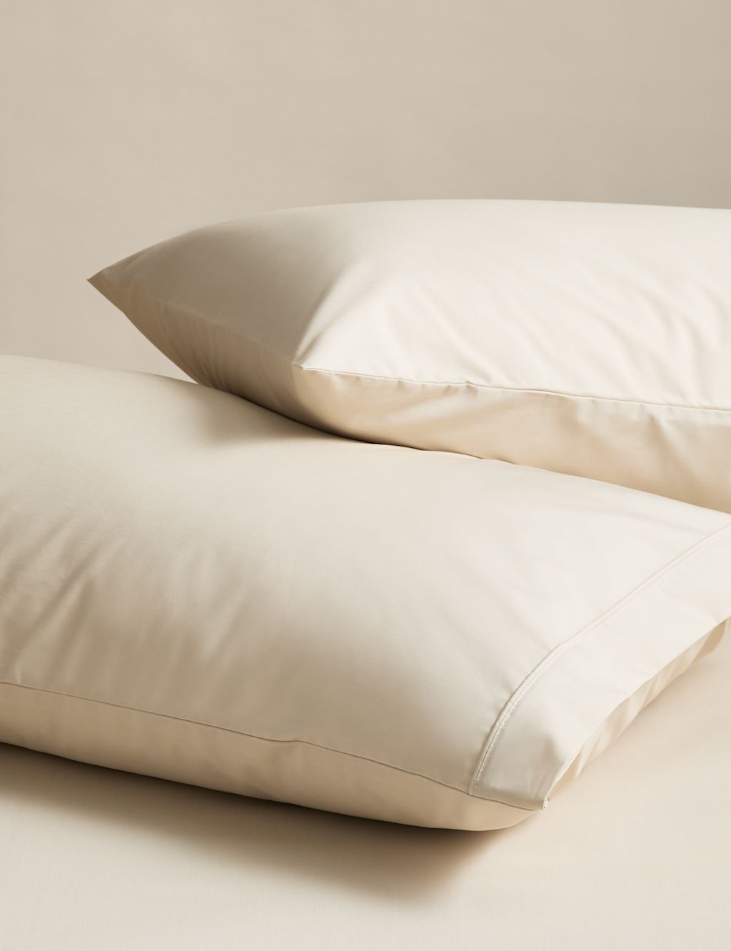 M&S 2 Pack Egyptian Cotton 230 Thread Count King Size Pillowcases - Champagne, Champagne